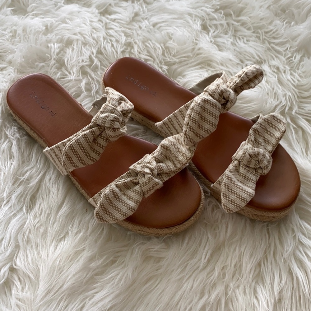 Indigo road sandals!
